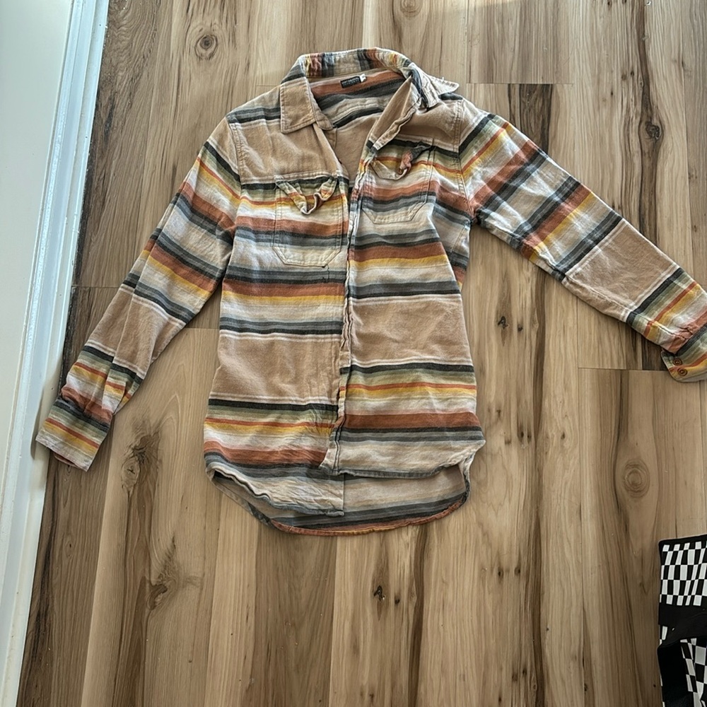 Earthbound Hippie Button Top